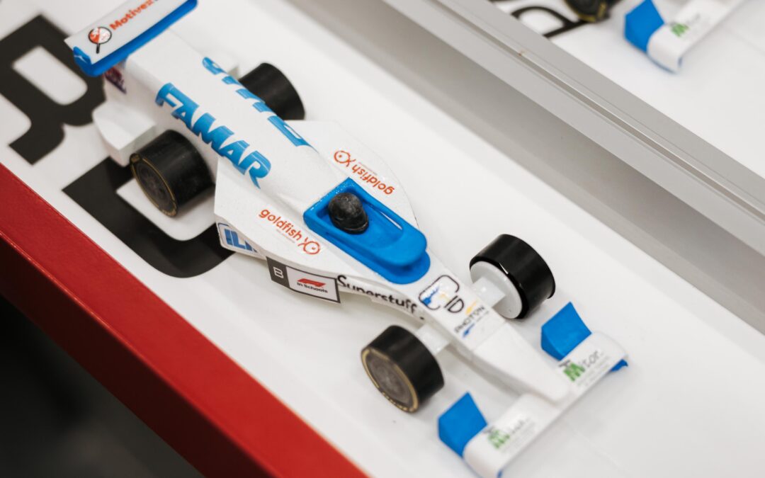 Exhibit design per STEM Racing Italy – Pit display per Photon Racing, Maranello